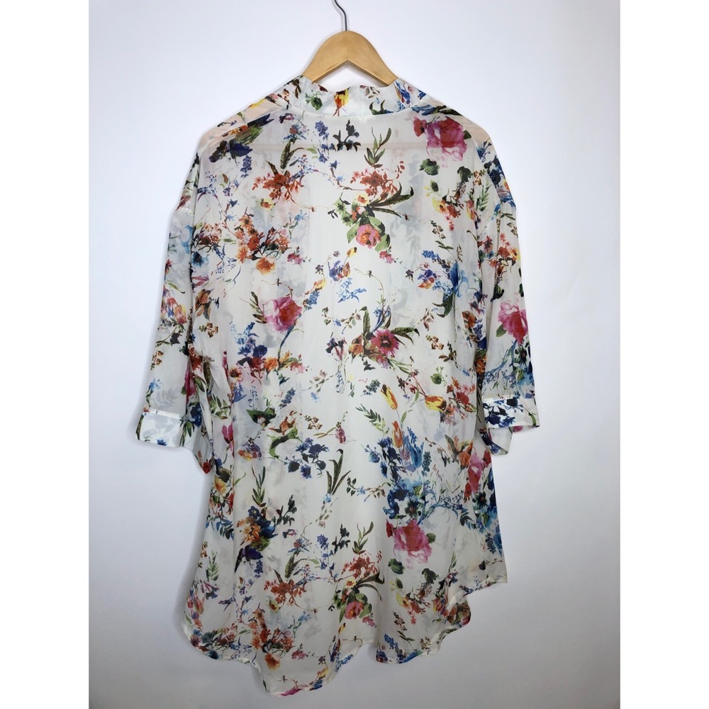 Floral Kimono- size XL - Picture 4 of 7